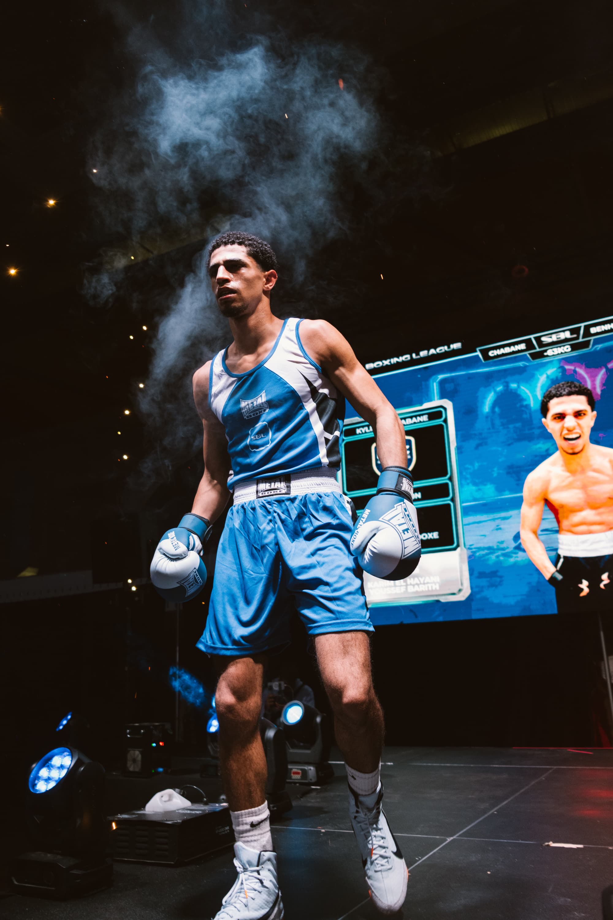 Entrée sur le ring avant un combat